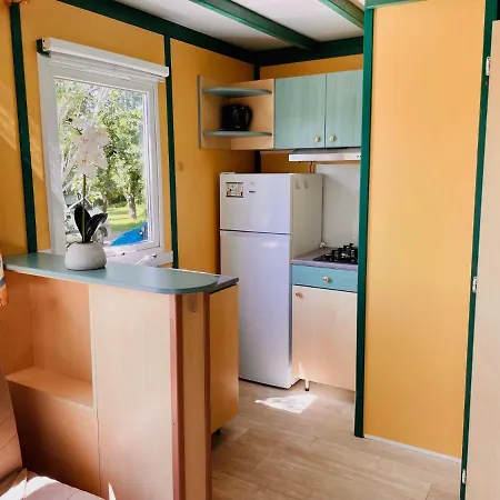 Flower La Pibola 营地