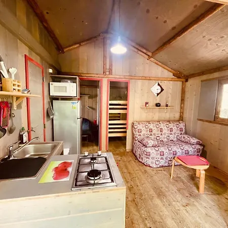 Flower La Pibola * Camon (Languedoc-Roussillon)