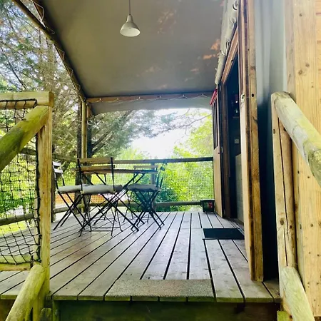 Flower La Pibola 营地 Camon (Languedoc-Roussillon)