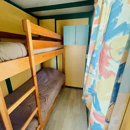 Campsite Flower La Pibola Camon (Languedoc-Roussillon)