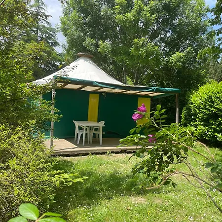 Flower La Pibola 营地 Camon (Languedoc-Roussillon)